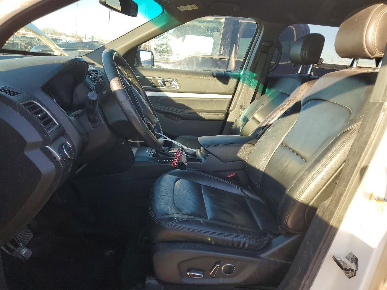 2017 Ford Explorer Xlt - Image 7