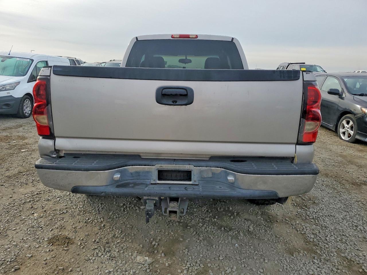 2005 Chevrolet Silverado C1500 - Фото 6