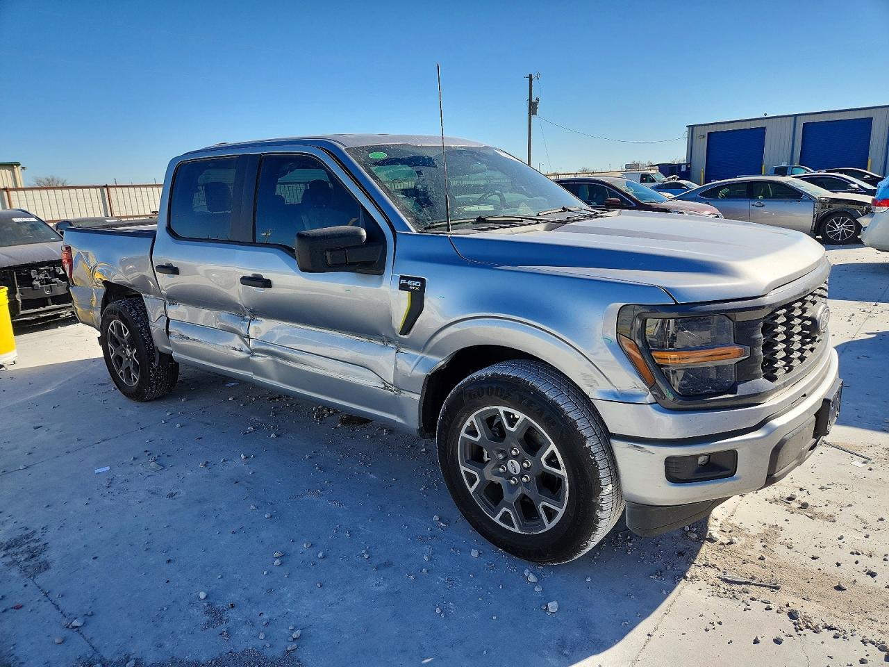 2025 Ford F150 Stx - Фото 4