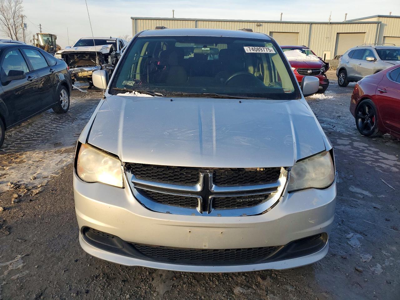 2012 Dodge Grand Caravan Sxt - Image 5