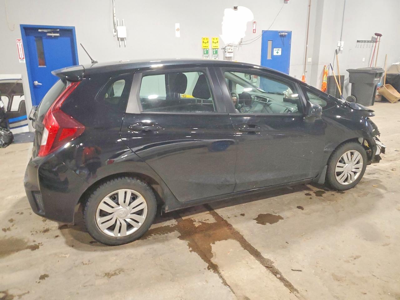 2015 Honda Fit Lx 5Dr - Image 3