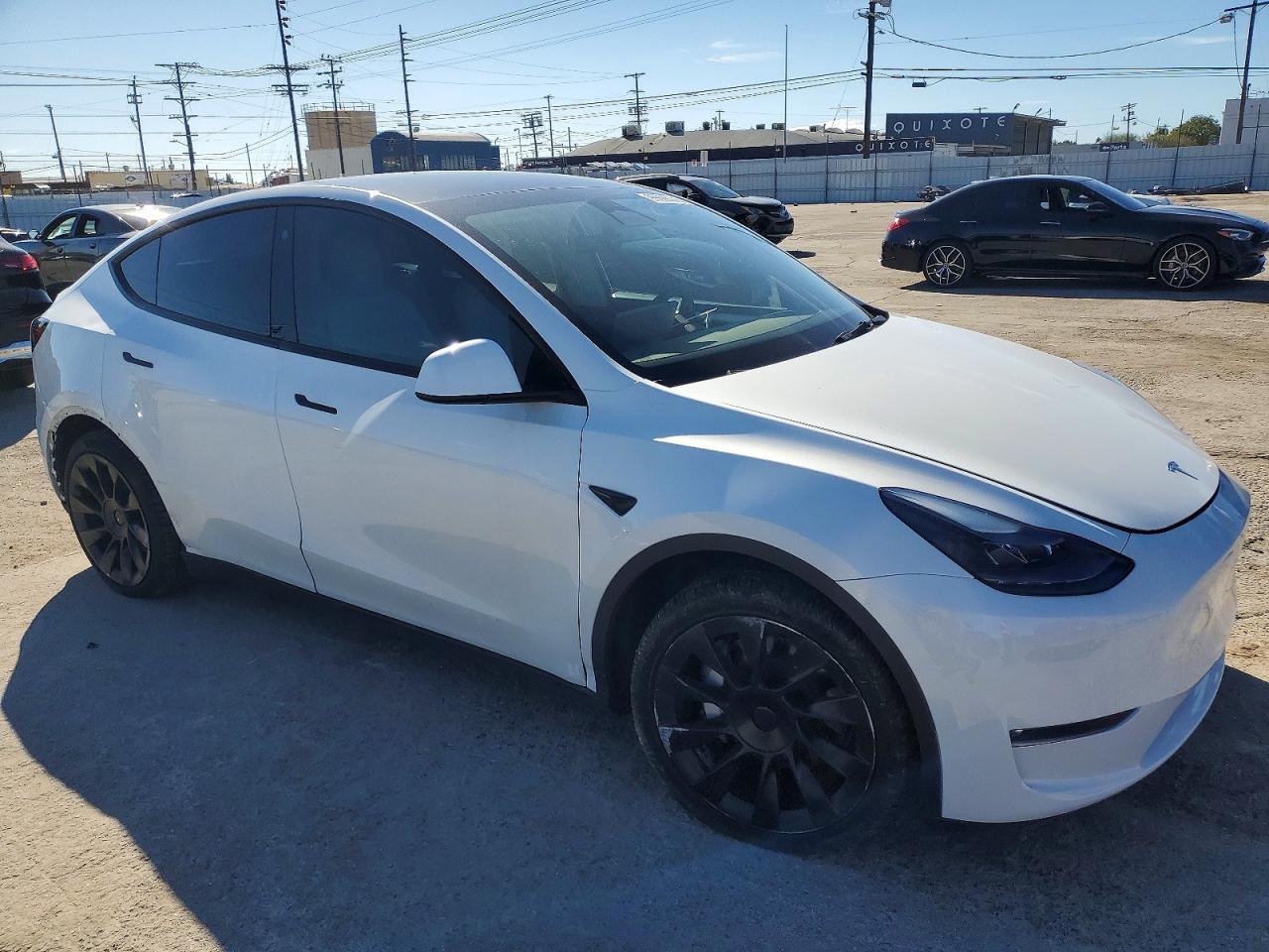 2023 Tesla Model Y - Фото 4