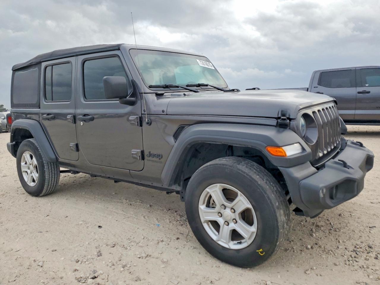 2022 Jeep Wrangler Unlimited Sport - Image 4