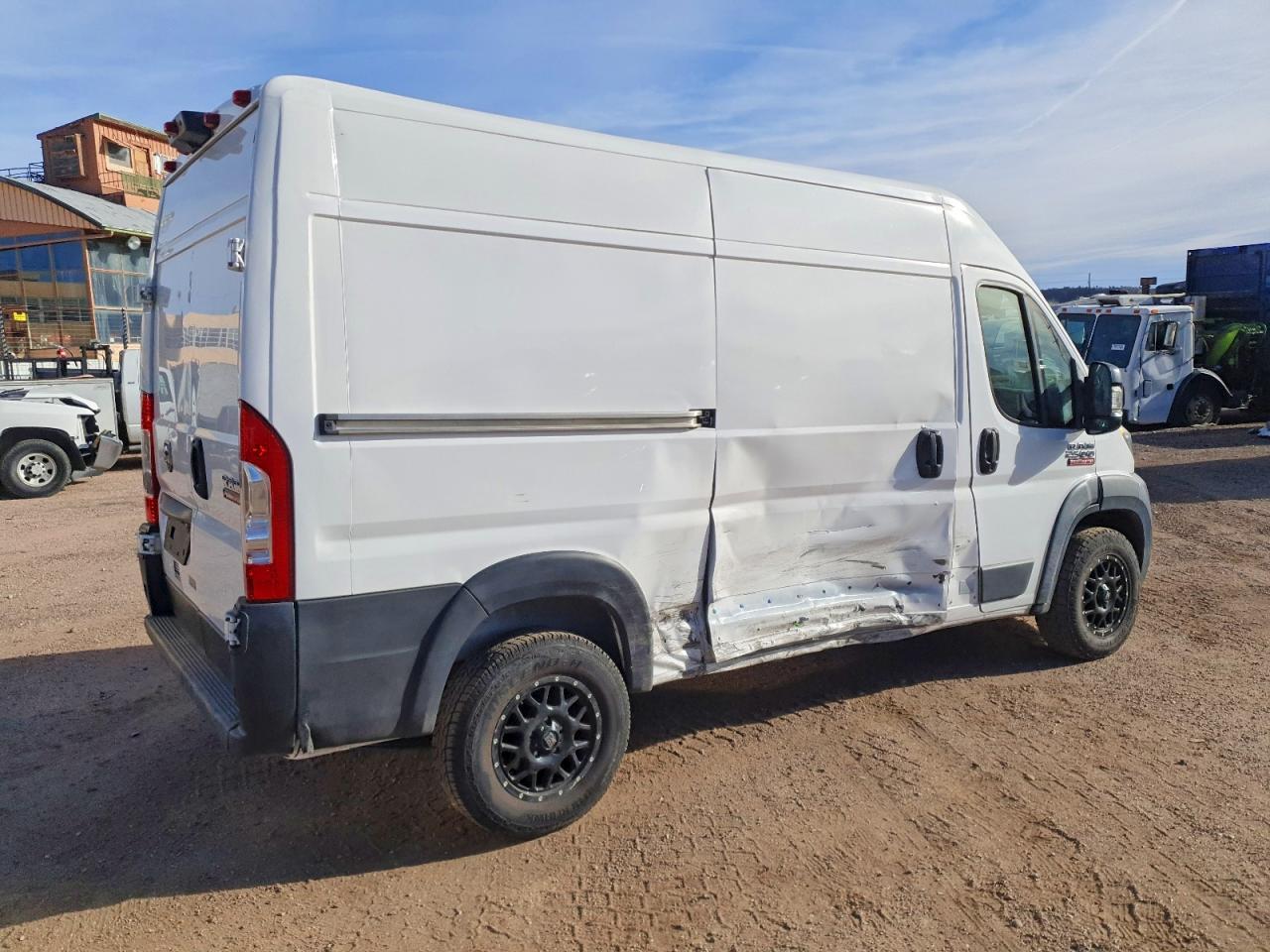 2019 Ram Promaster 2500 Delivery Van - Фото 3