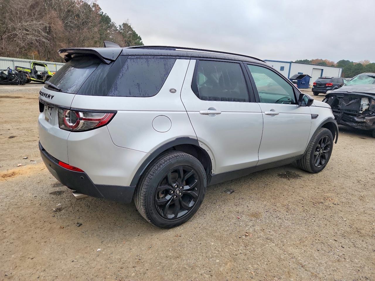 2017 Land Rover Discovery Sport Hse - Image 3