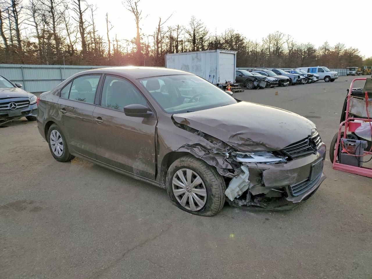 2011 Volkswagen Jetta Base - Фото 4