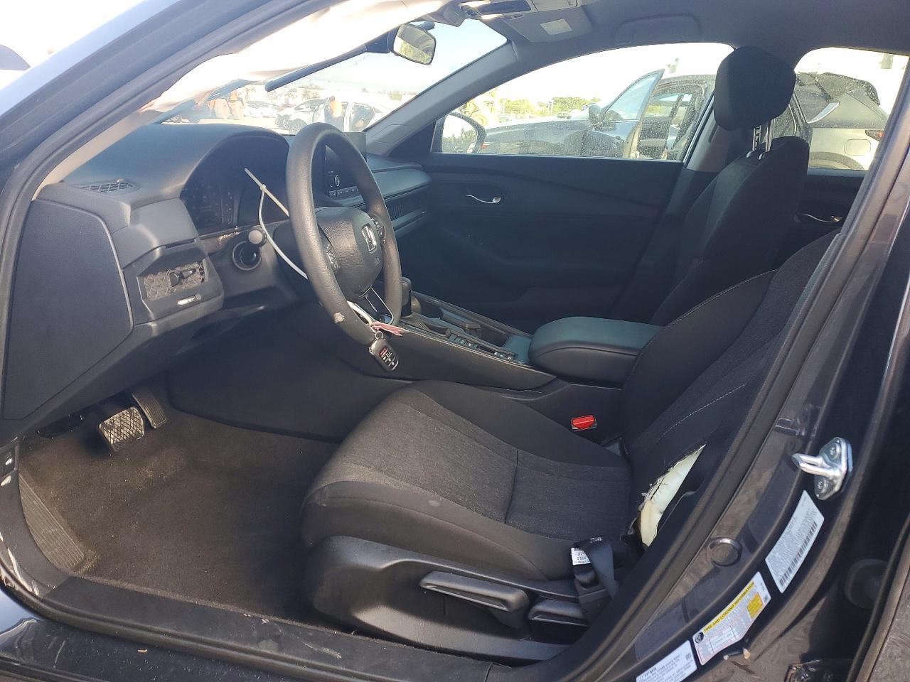 2025 Honda Accord Lx - Фото 7