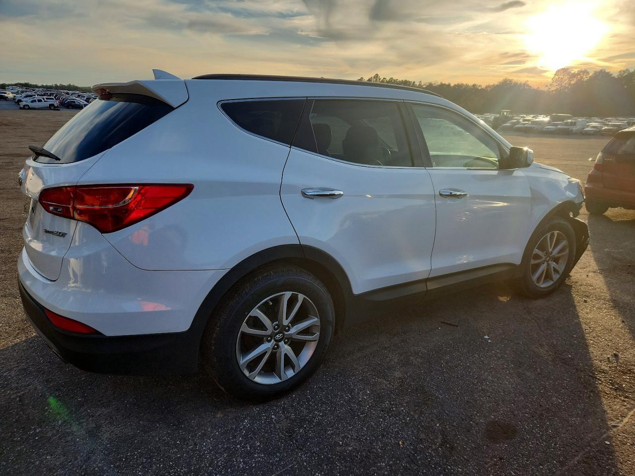 2015 Hyundai Santa Fe Sport - Фото 3