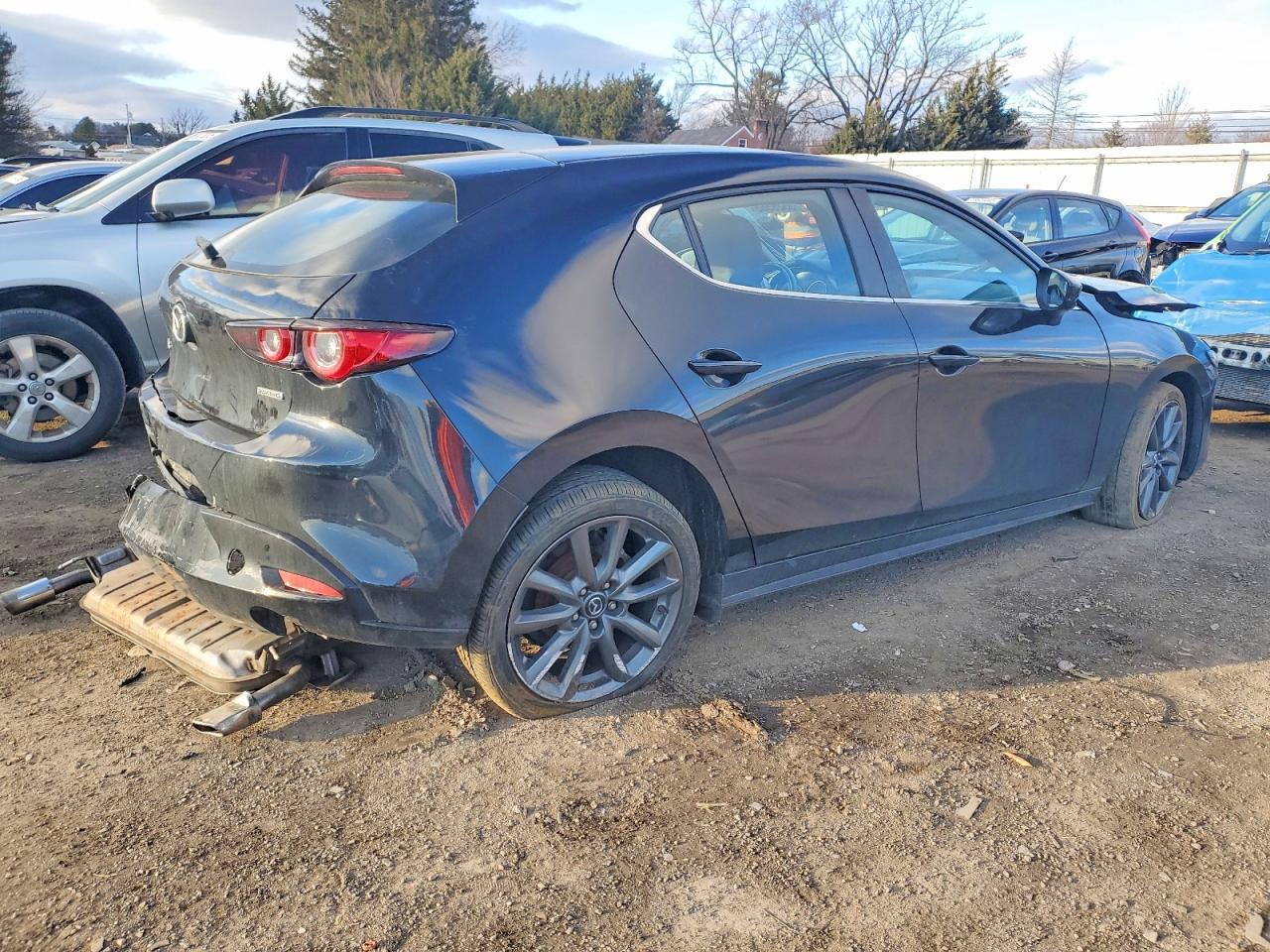 2022 Mazda 3 Select - Фото 3