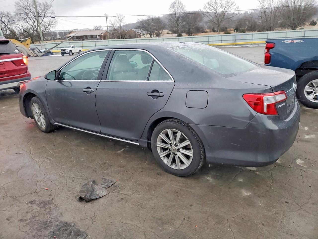 2012 Toyota Camry Hybrid - Image 2