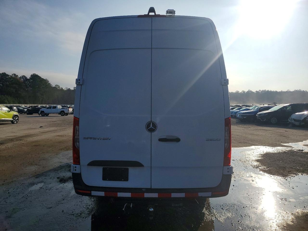 2020 Mercedes Benz Sprinter 2500 Delivery Van - Фото 6