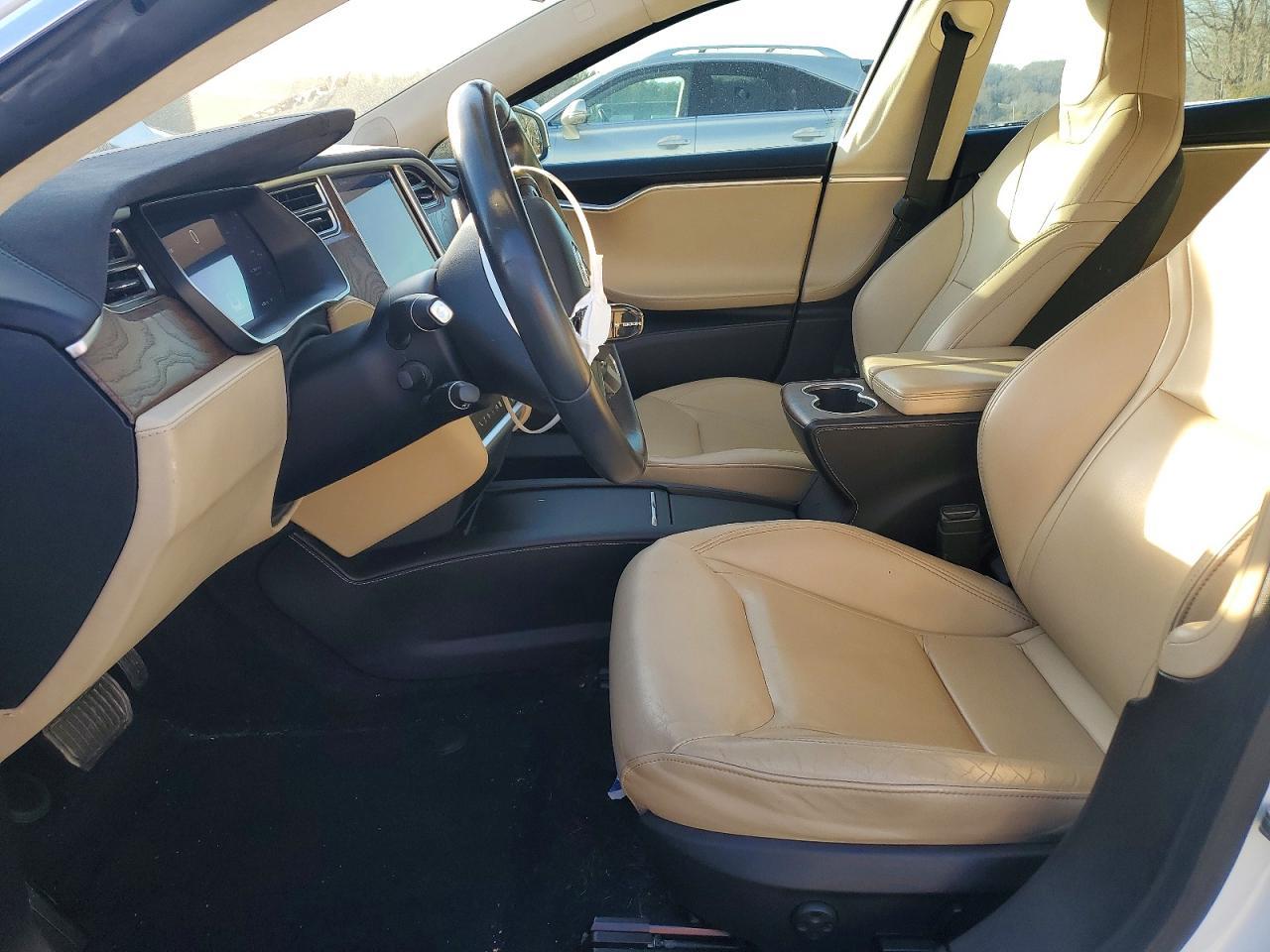 2016 Tesla Model S - Фото 7