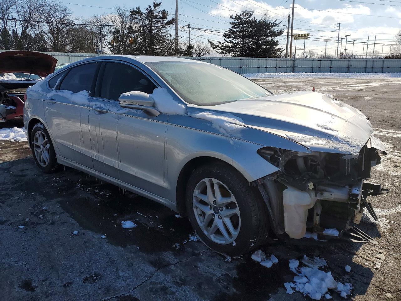 2015 Ford Fusion Se - Фото 4