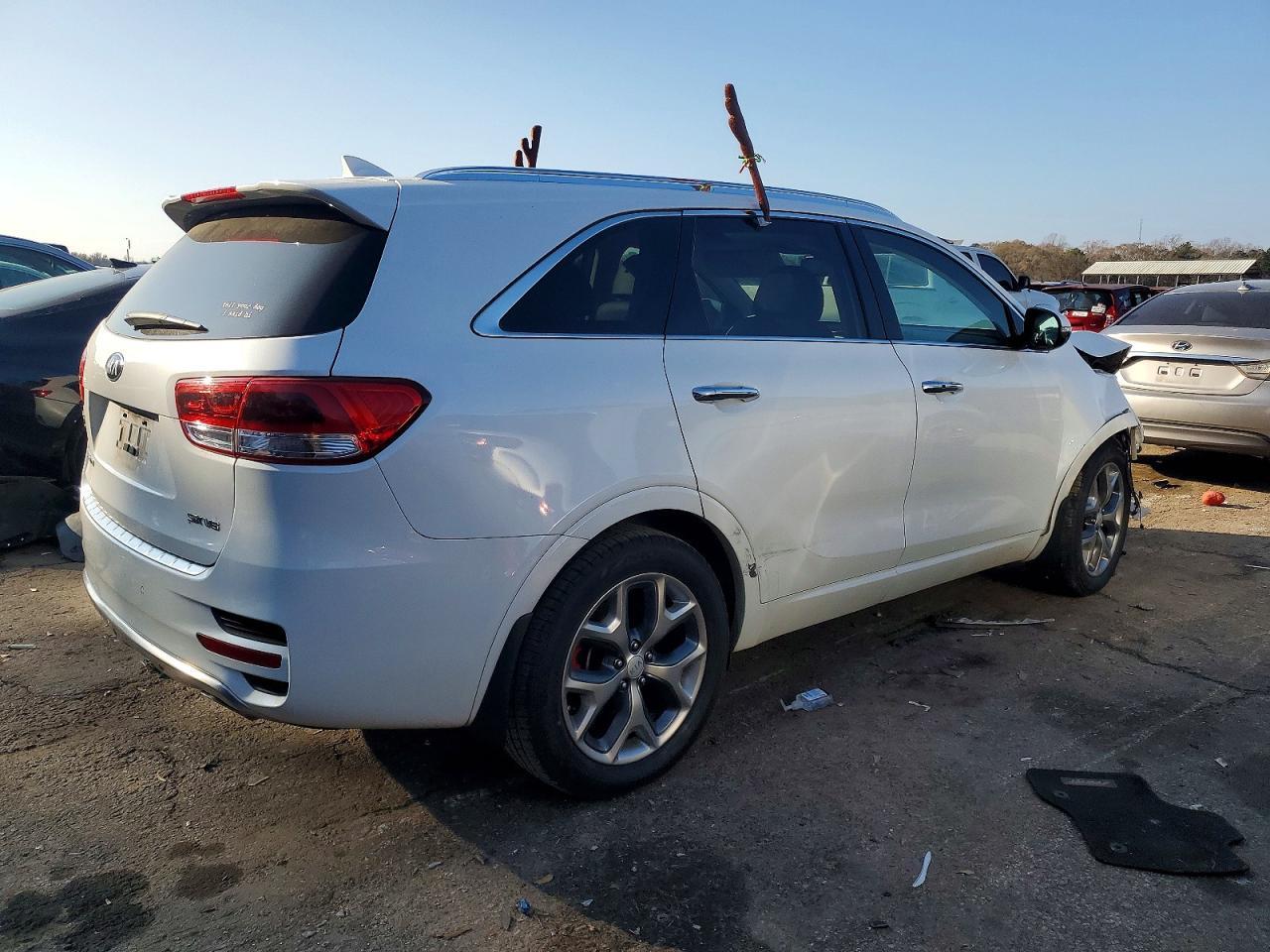 2018 Kia Sorento Sx - Image 3