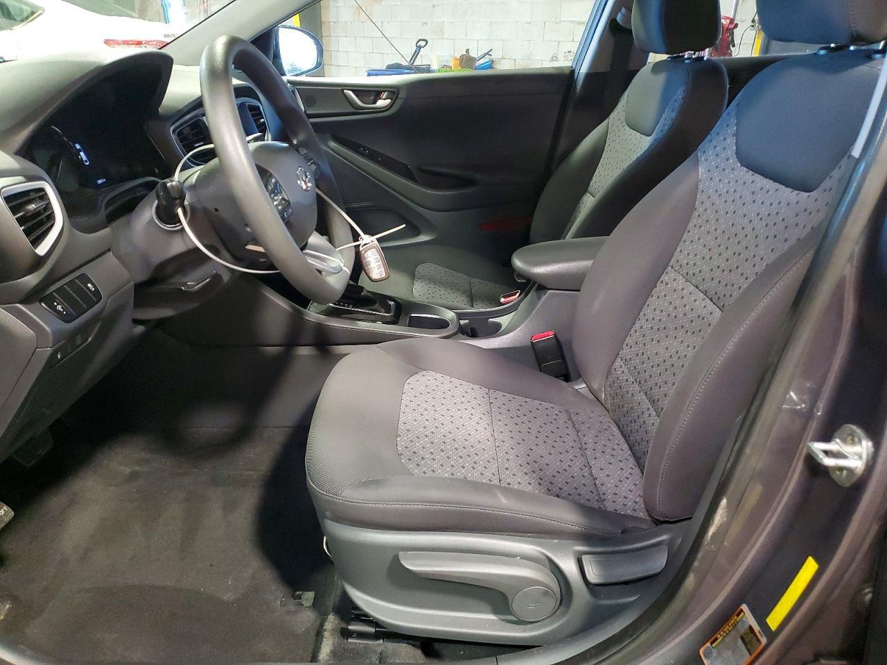 2019 Hyundai Ioniq Hybrid Blue - Фото 7