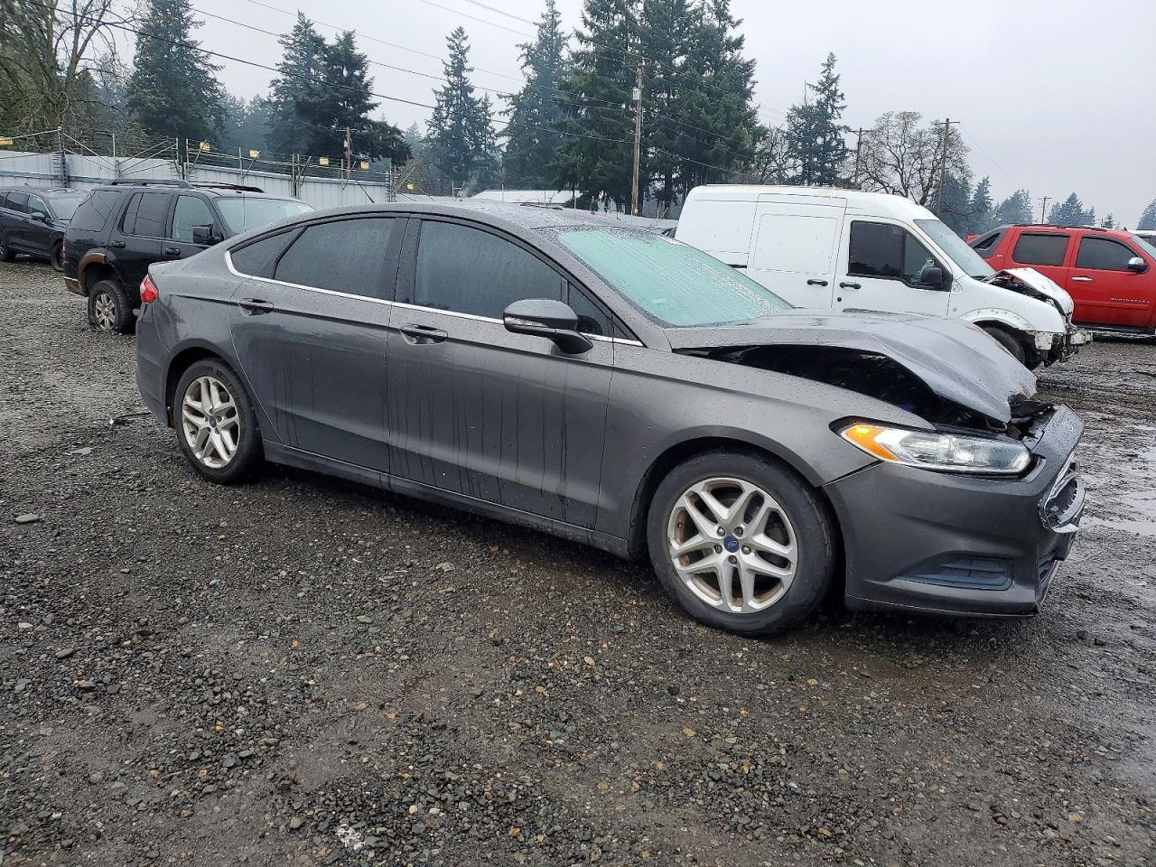2016 Ford Fusion Se - Фото 4