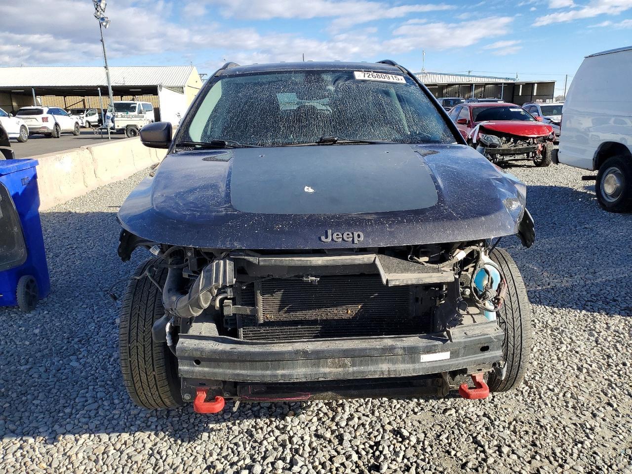 2018 Jeep Compass Trailhawk - Image 5