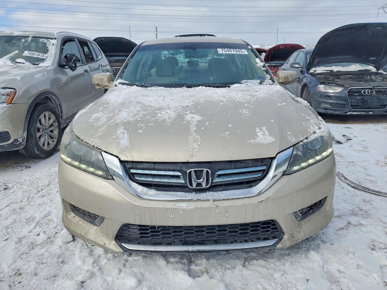 2014 Honda Accord Hybrid - Image 5
