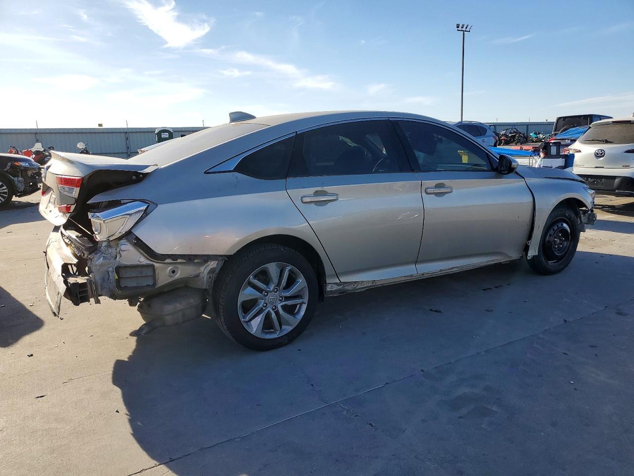 2020 Honda Accord Lx - Фото 3