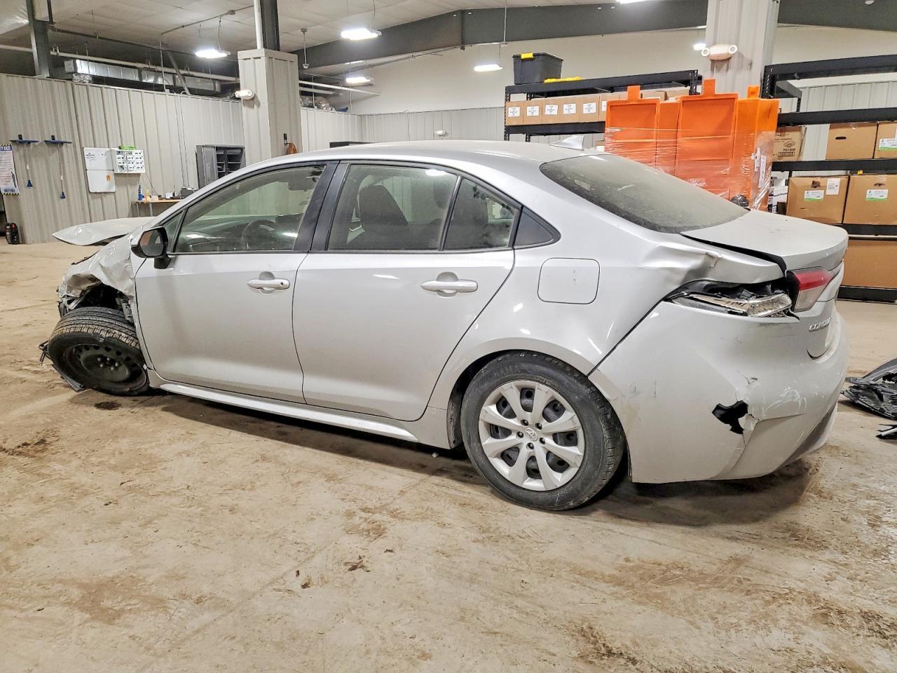2022 Toyota Corolla Le - Фото 2