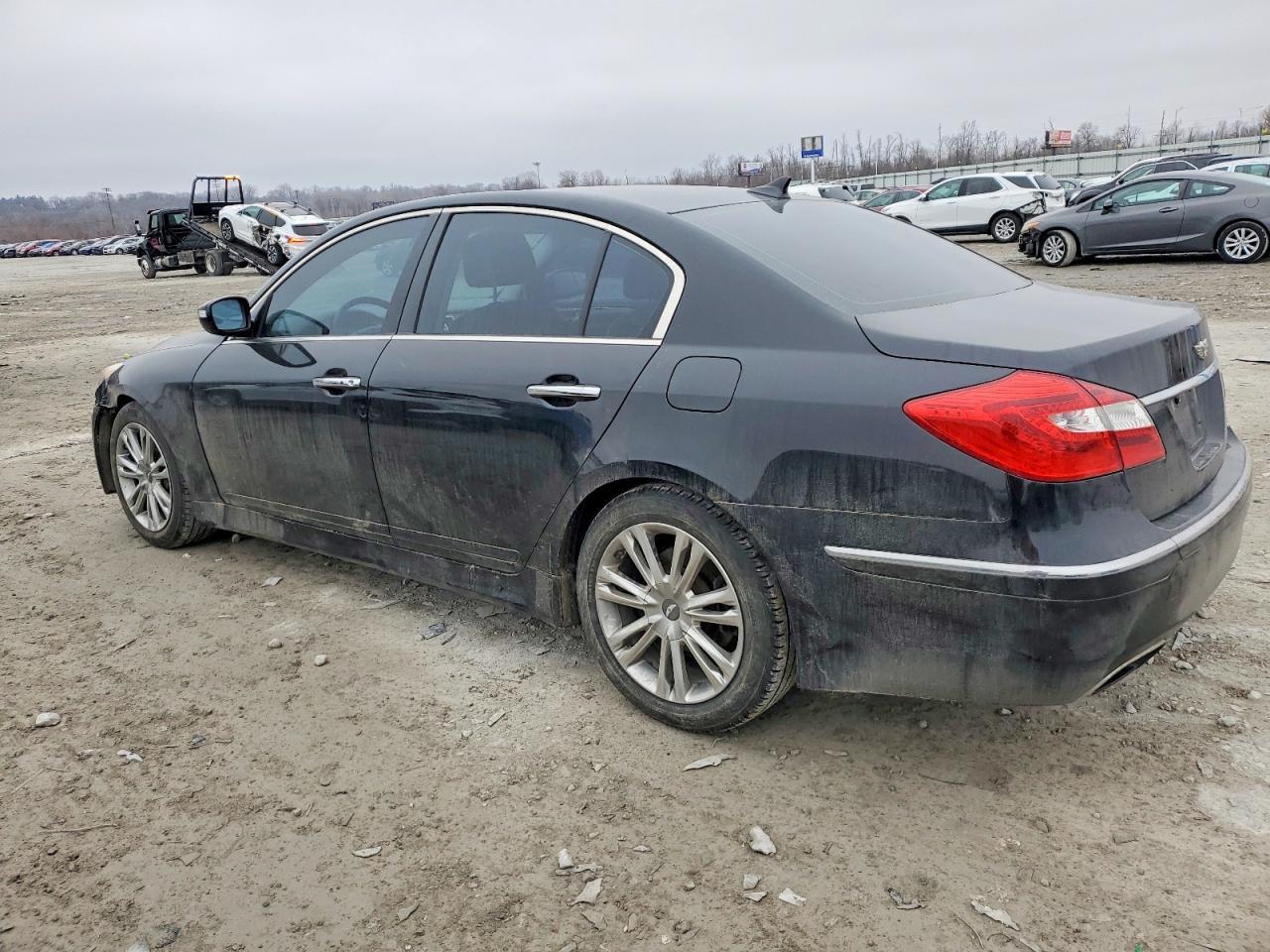 2014 Hyundai Genesis - Фото 2