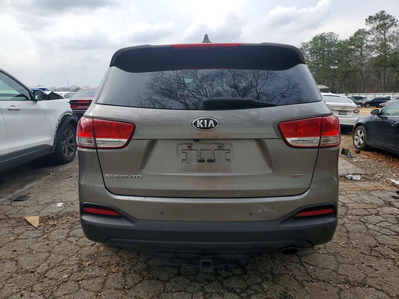 2016 Kia Sorento Lx - Фото 6