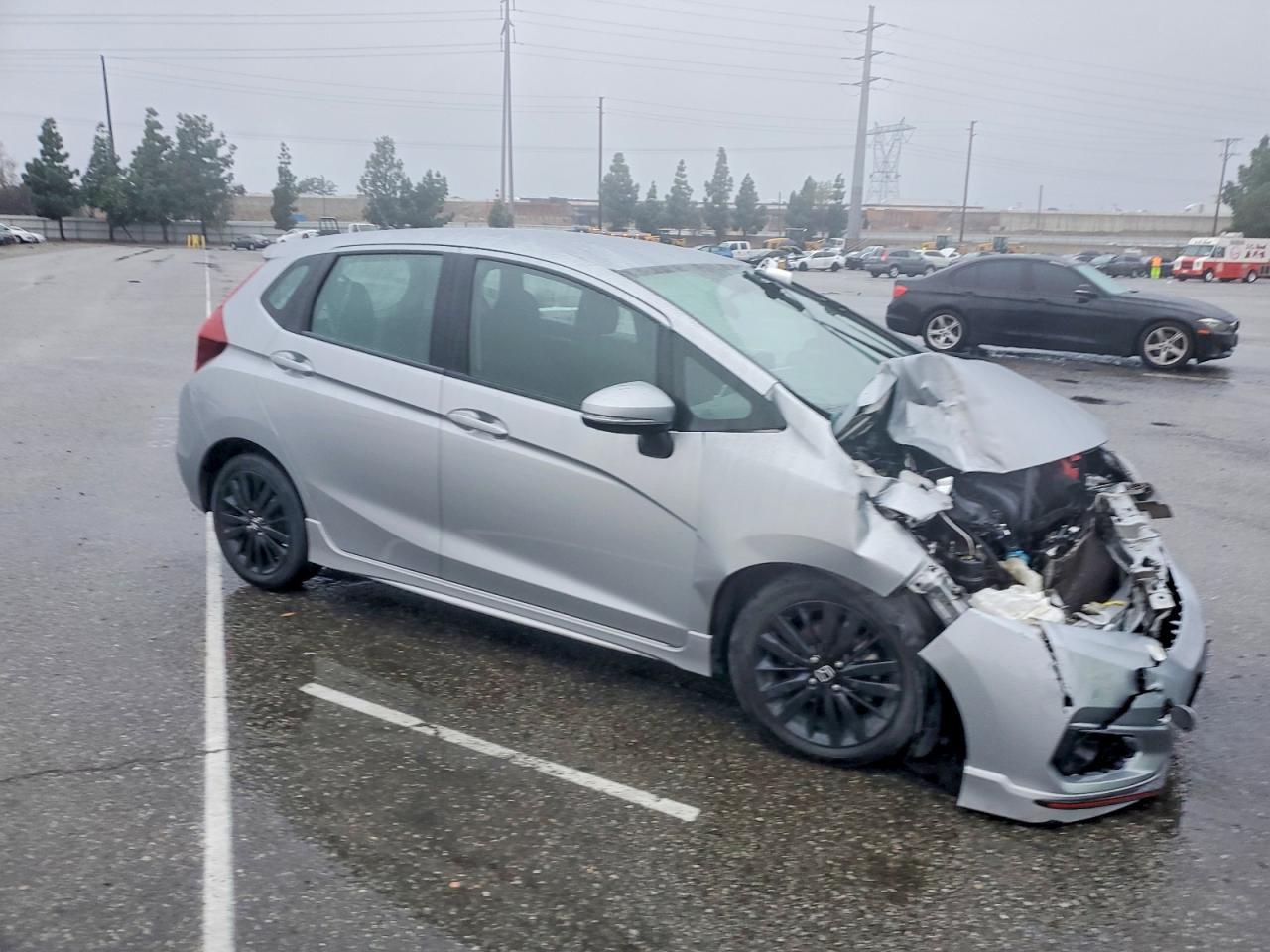 2018 Honda Fit Sport - Фото 4