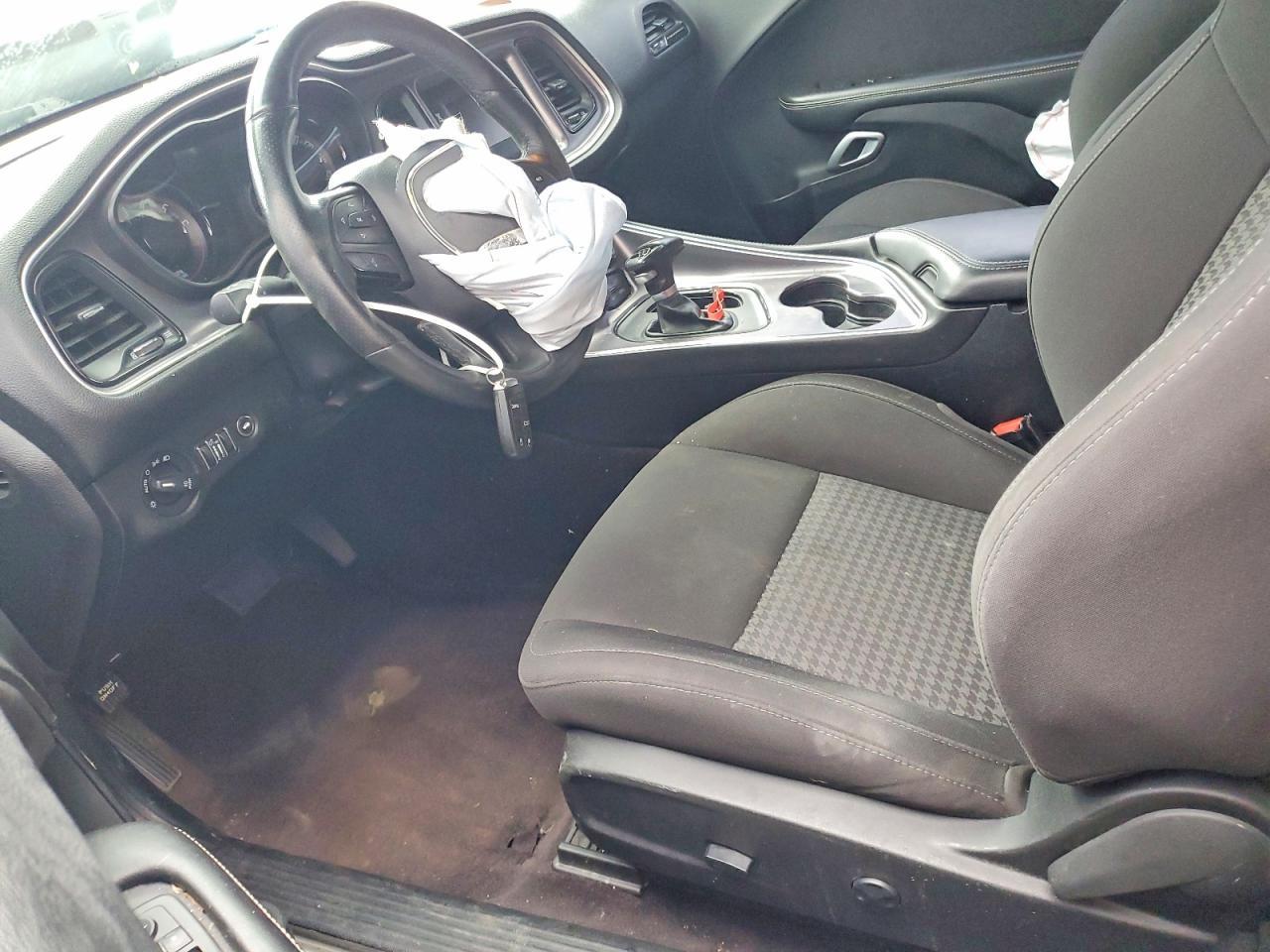 2017 Dodge Challenger Sxt - Фото 7