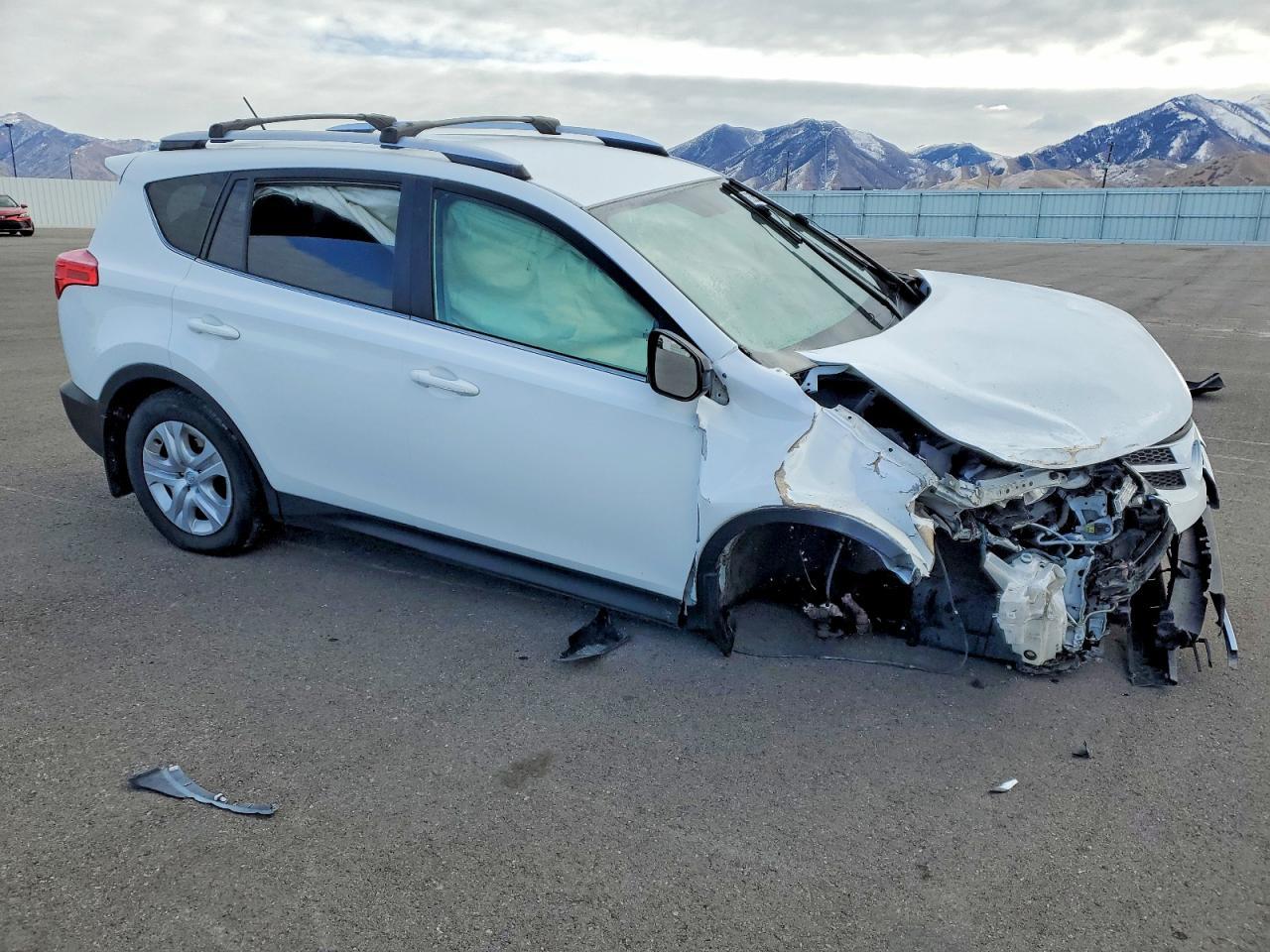 2015 Toyota Rav4 Le - Фото 4