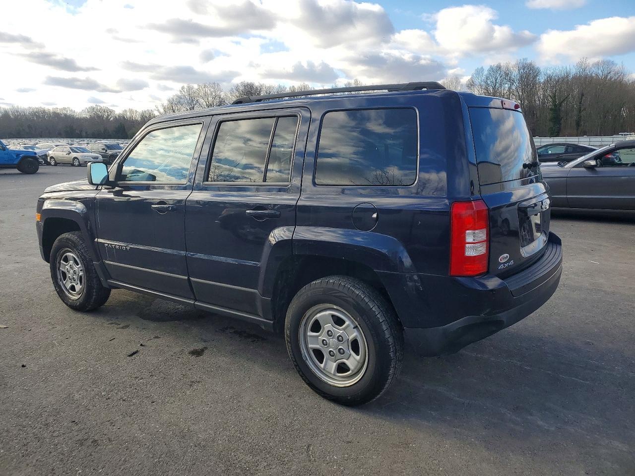 2014 Jeep Patriot Sport - Фото 2