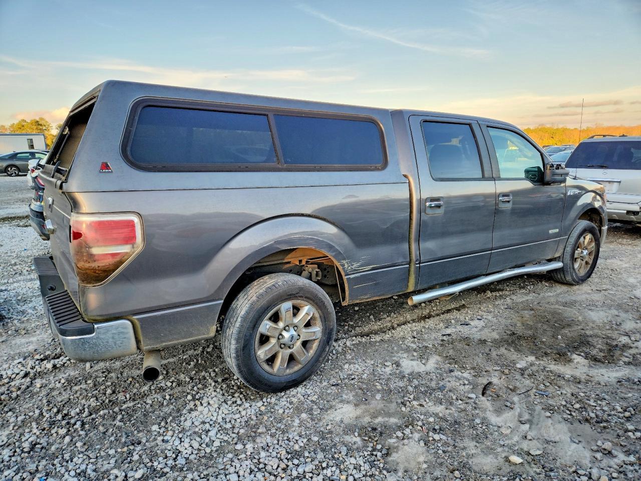 2014 Ford F150 Supercrew - Image 3