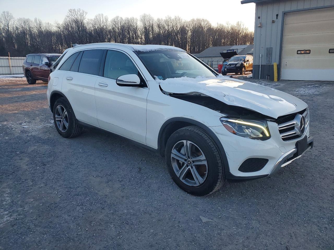 2018 Mercedes-Benz Glc 300 4Matic - Фото 4