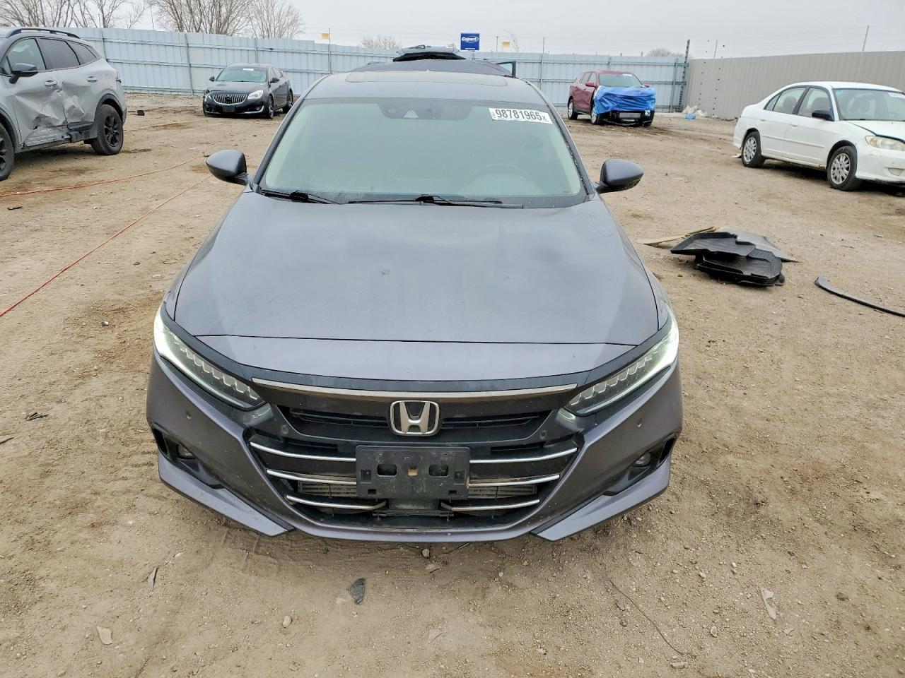 2021 Honda Accord Touring - Фото 5