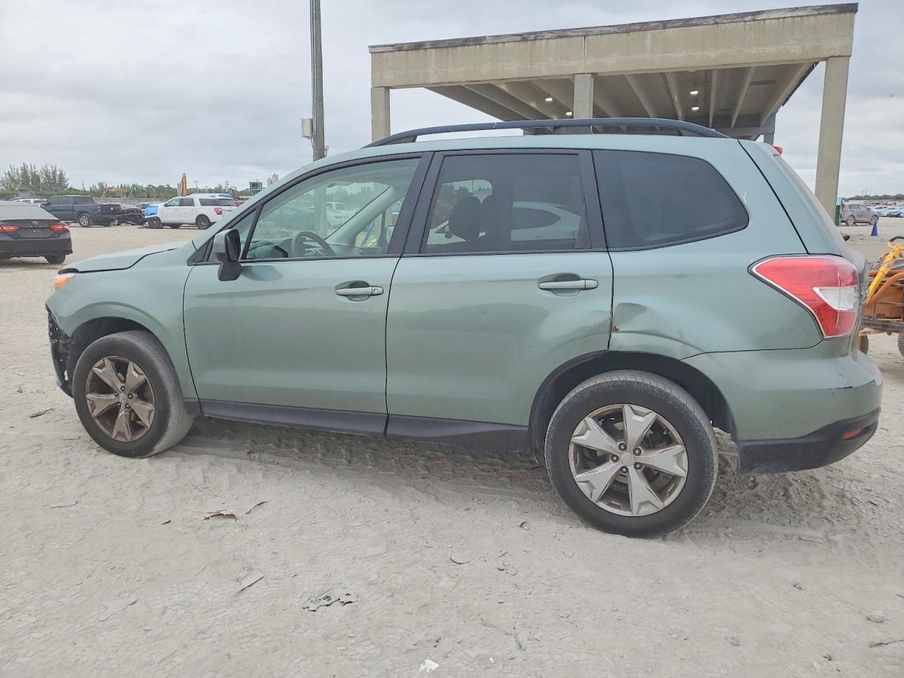 2016 Subaru Forester 2.5I Premium - Фото 2