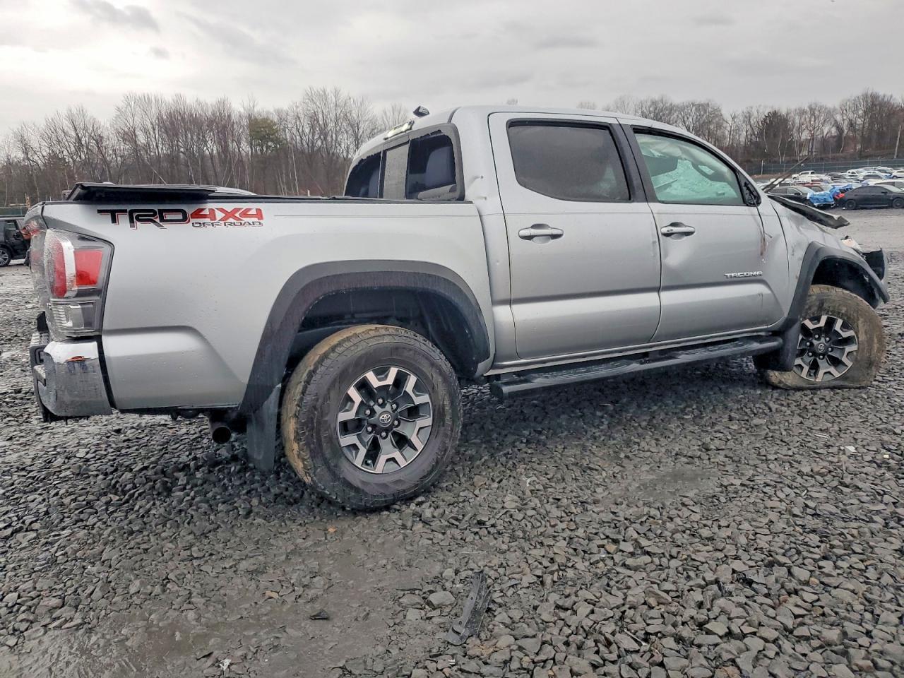 2023 Toyota Tacoma Double Cab - Фото 3