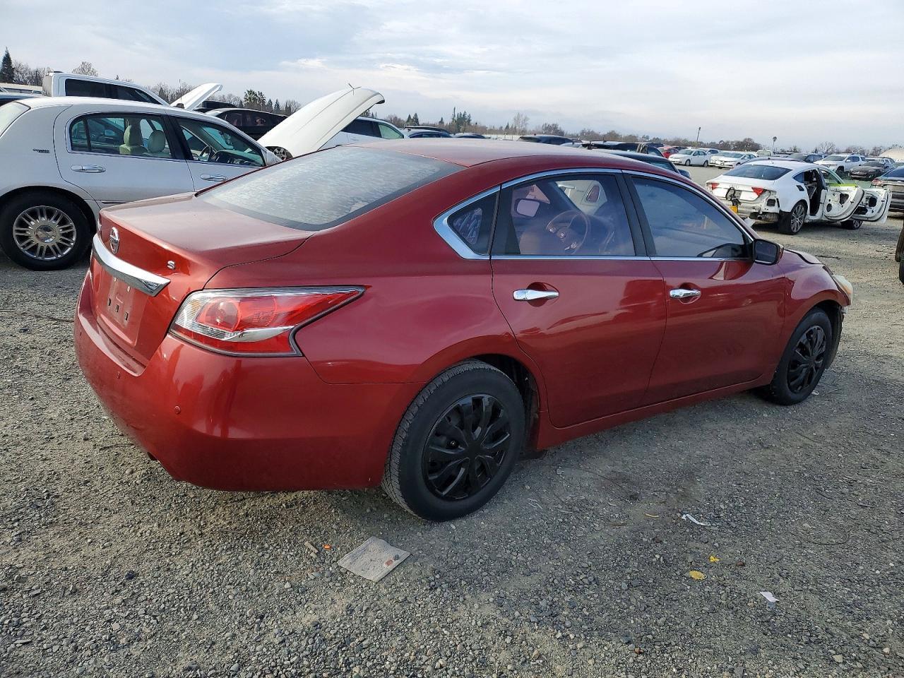 2015 Nissan Altima 2.5 - Фото 3