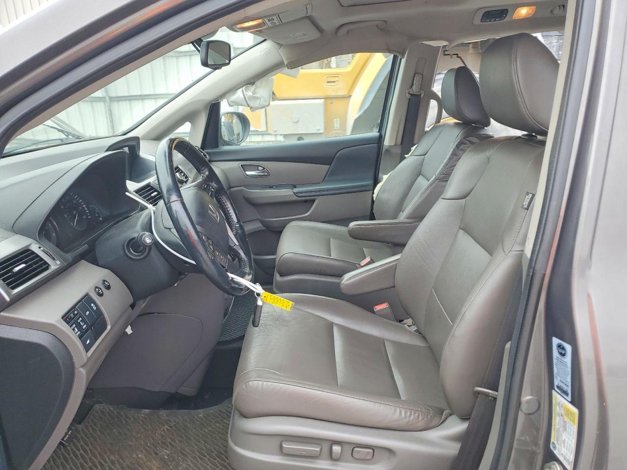 2014 Honda Odyssey Exl - Image 7