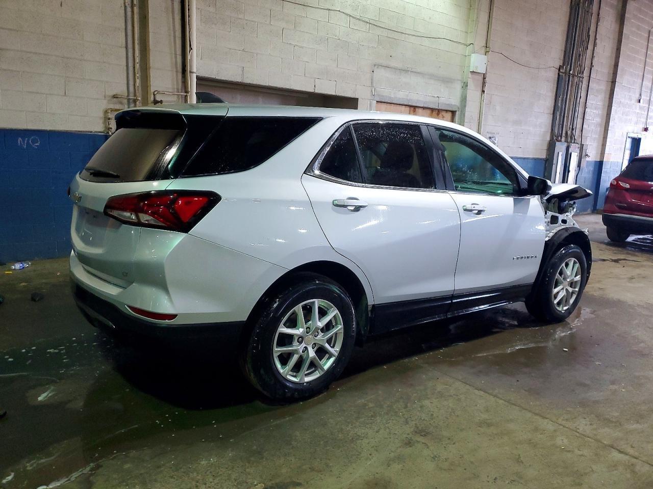 2022 Chevrolet Equinox Lt - Фото 3