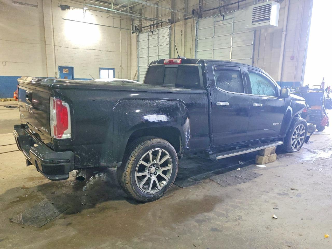 2017 GMC Canyon Denali - Фото 3