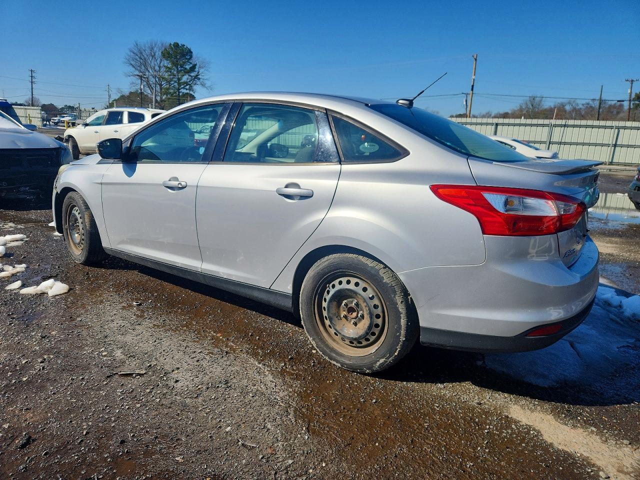 2014 Ford Focus Se - Фото 2