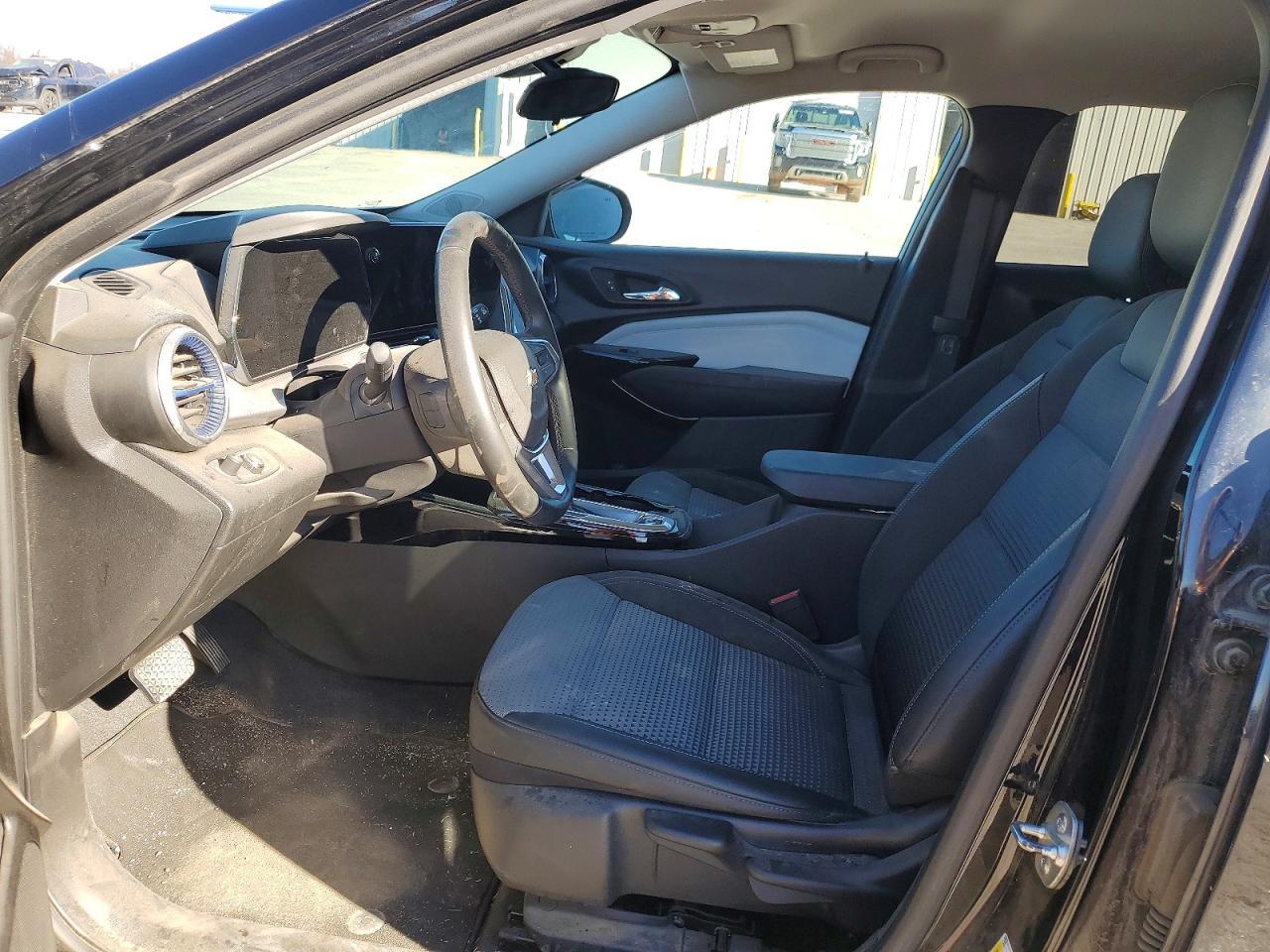 2025 Chevrolet Trax 1Lt - Image 7
