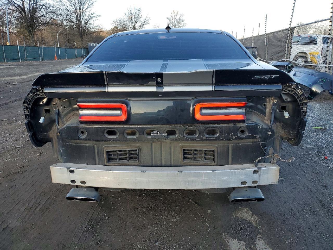 2015 Dodge Challenger Srt 392 - Фото 6