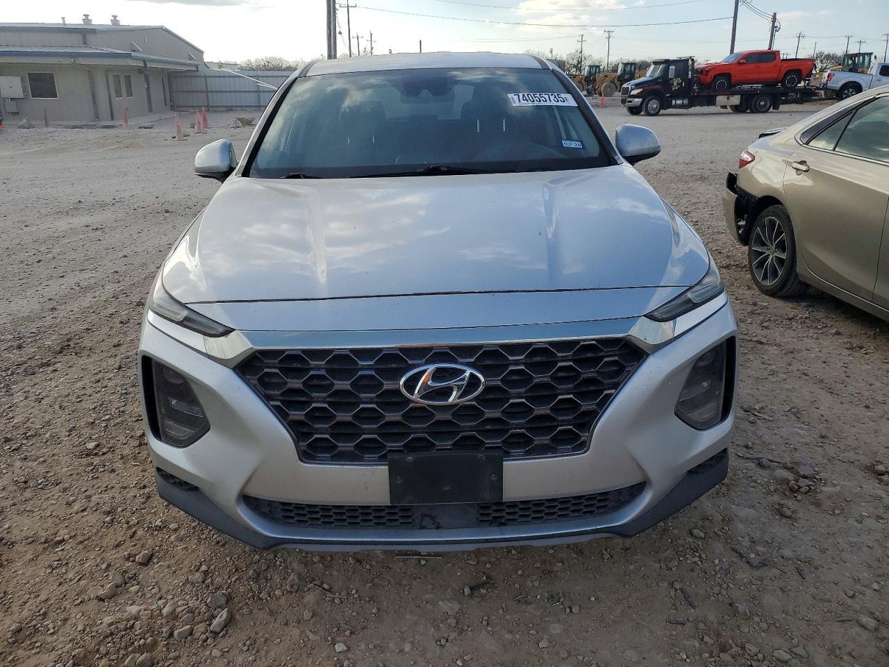 2019 Hyundai Santa Fe Se - Image 5