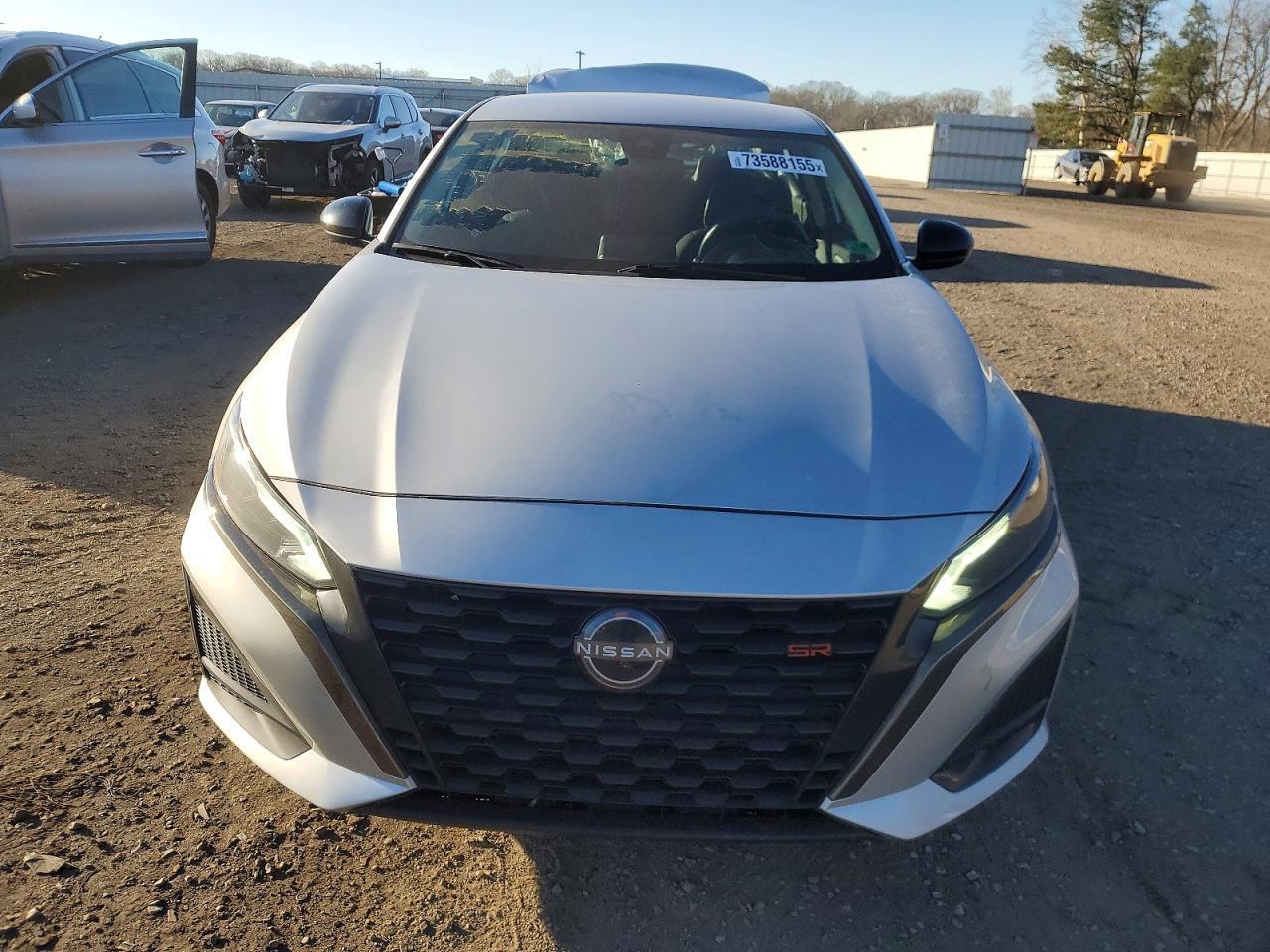 2023 Nissan Altima Sr - Фото 5