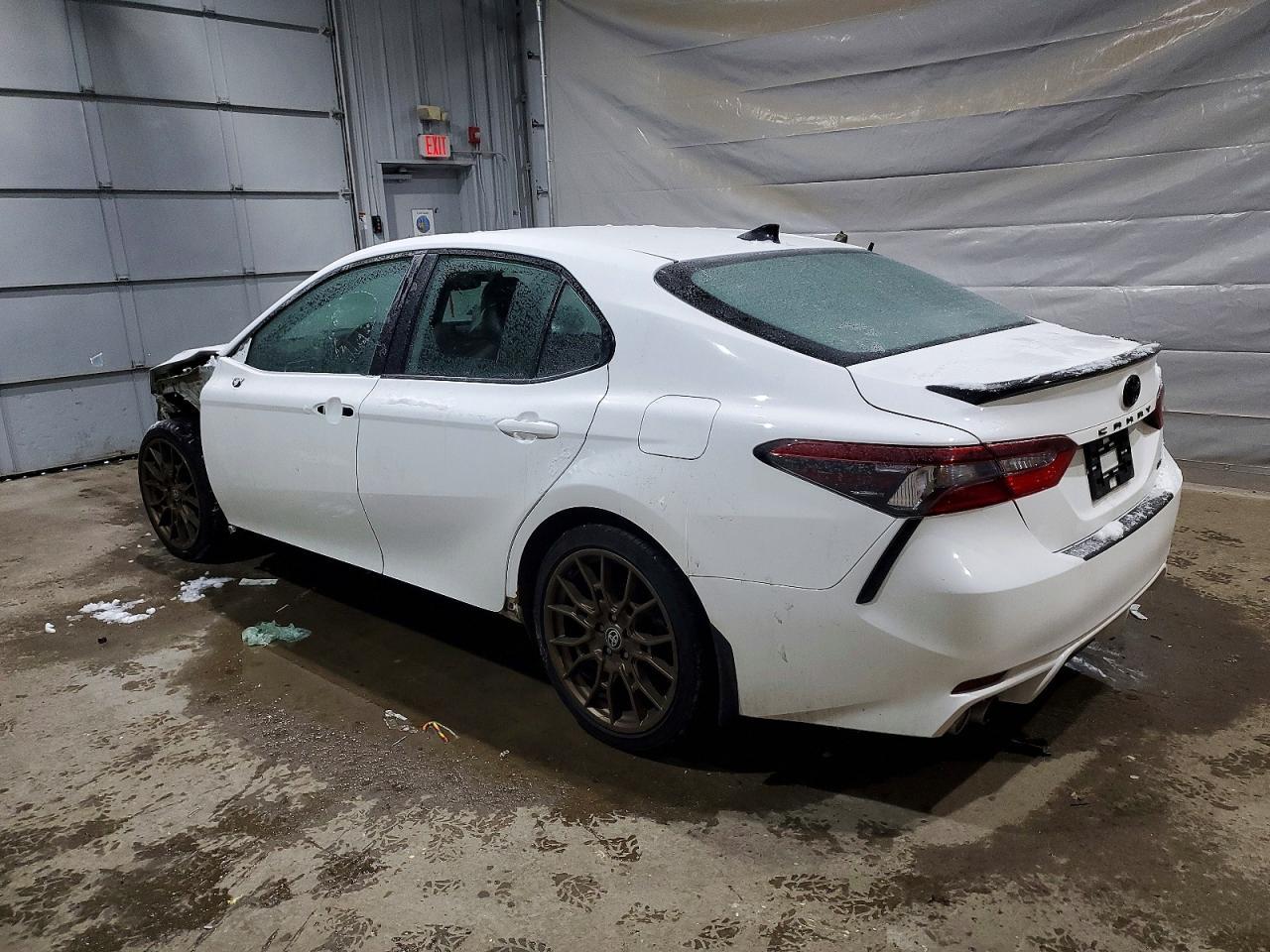 2023 Toyota Camry Se Night Shade - Фото 2