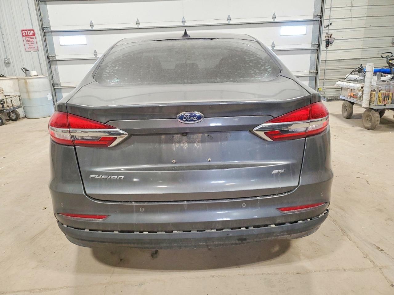 2019 Ford Fusion Se - Фото 6