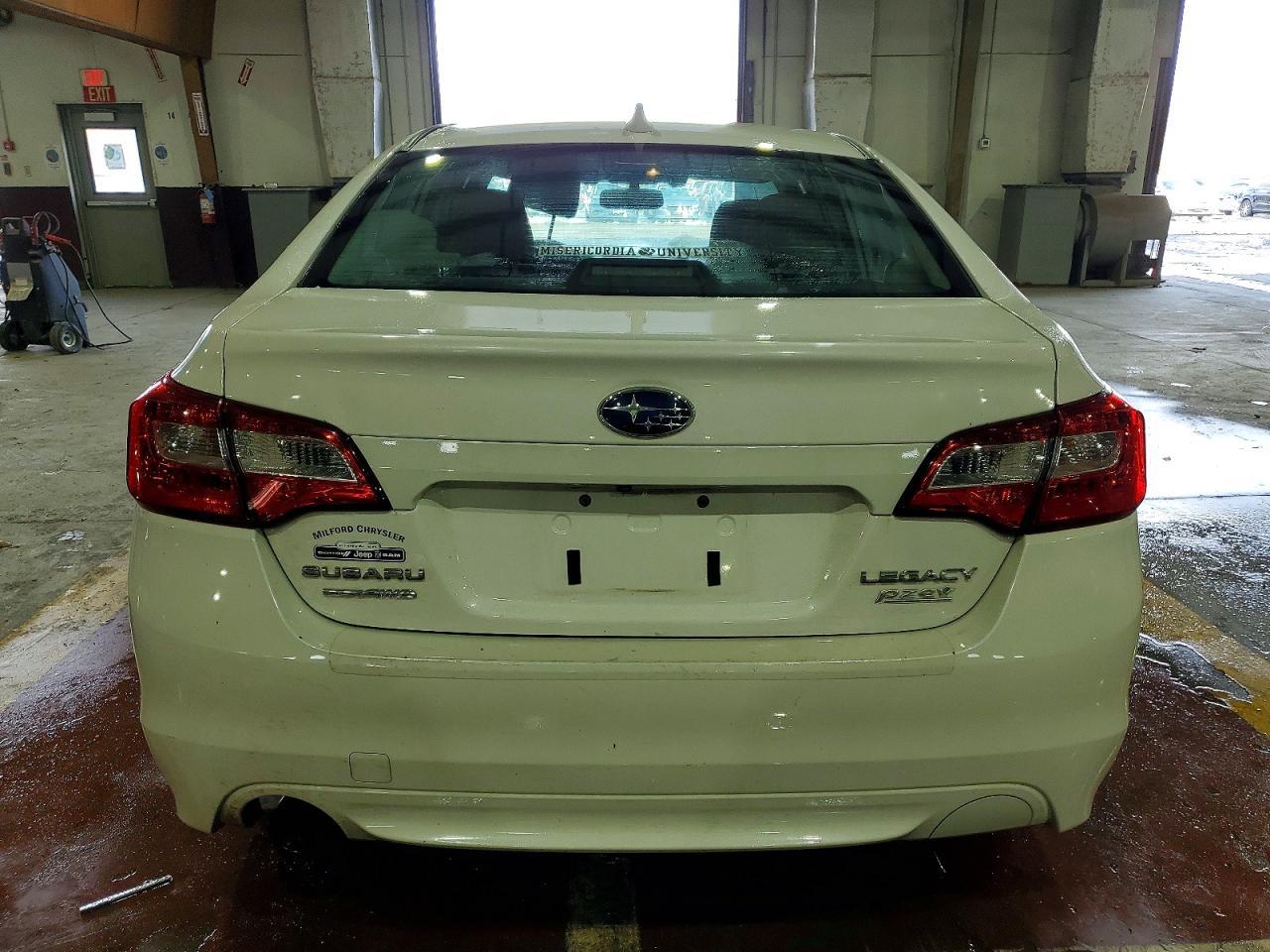 2016 Subaru Legacy 2.5I Premium - Image 6