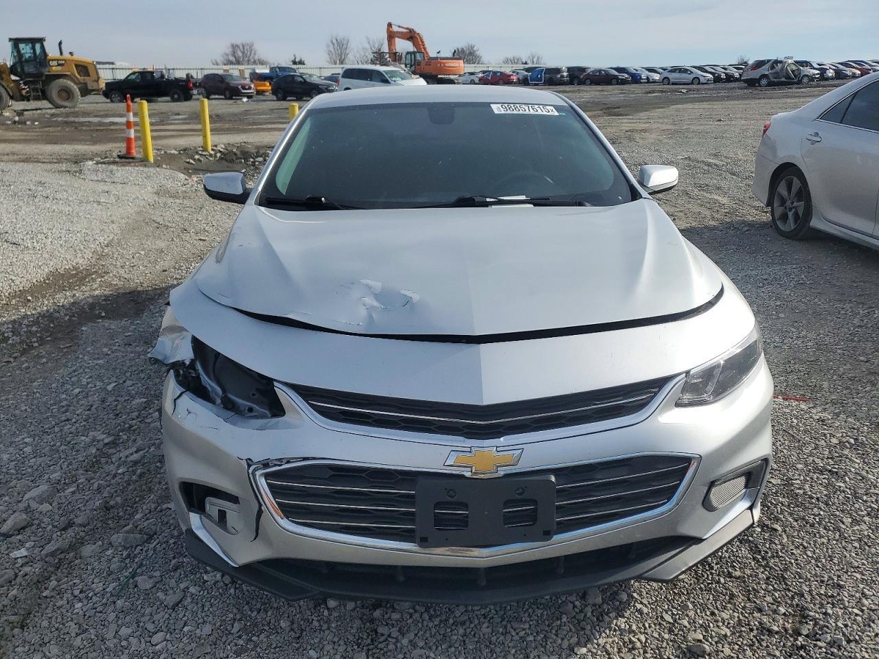 2017 Chevrolet Malibu Lt - Image 5