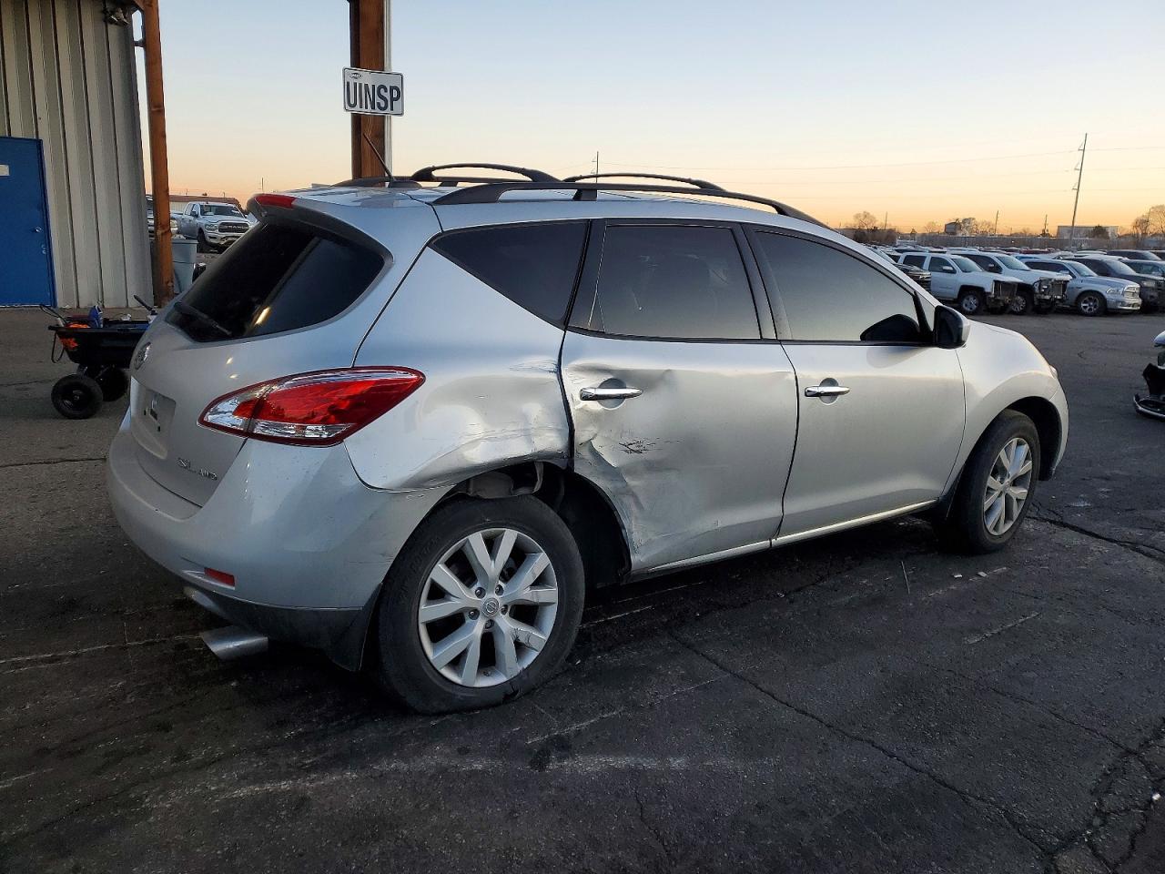 2013 Nissan Murano S - Фото 3
