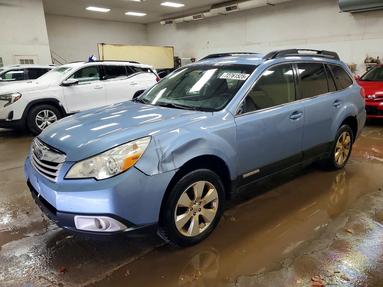 2010 Subaru Outback 2.5I Premium